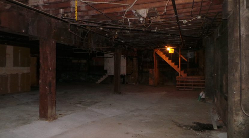 136efront.basementc