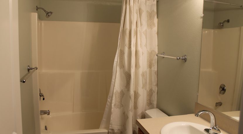 1212 Campbell Ave #3