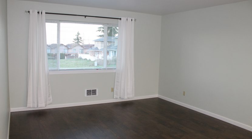 1212 Campbell Ave #3