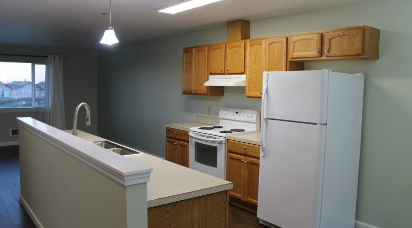 1212 Campbell Ave #3