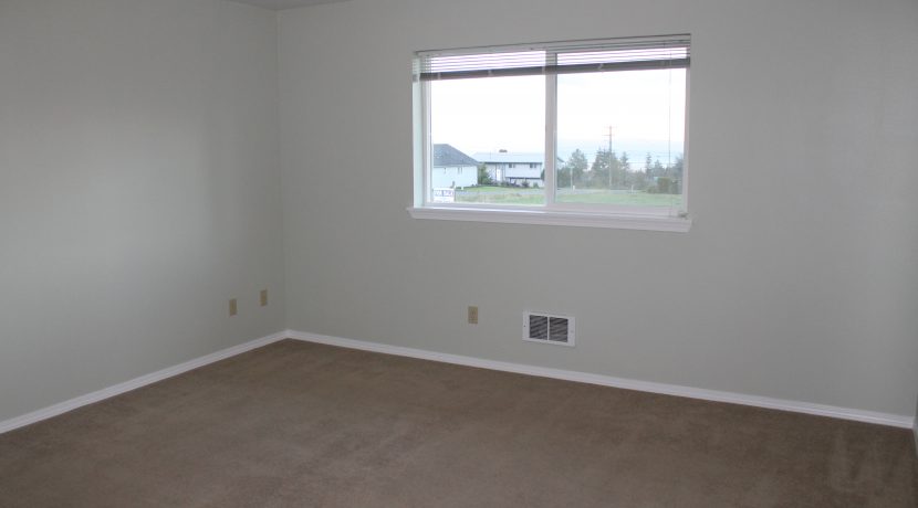 1212 Campbell Ave #3