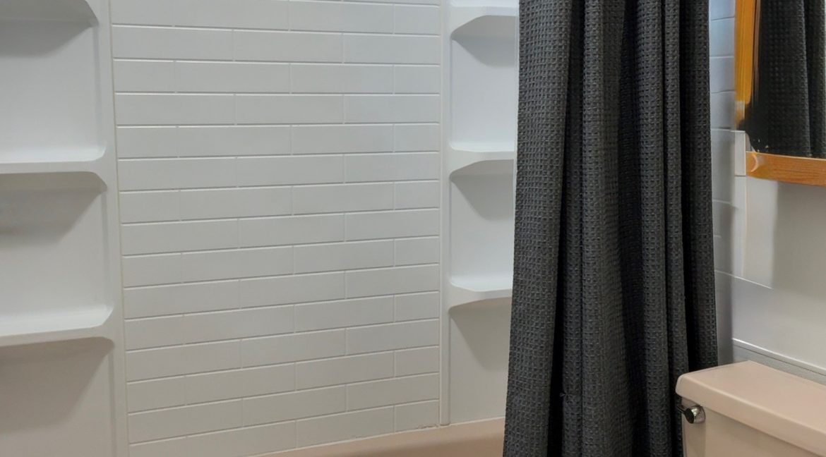 bathroom3