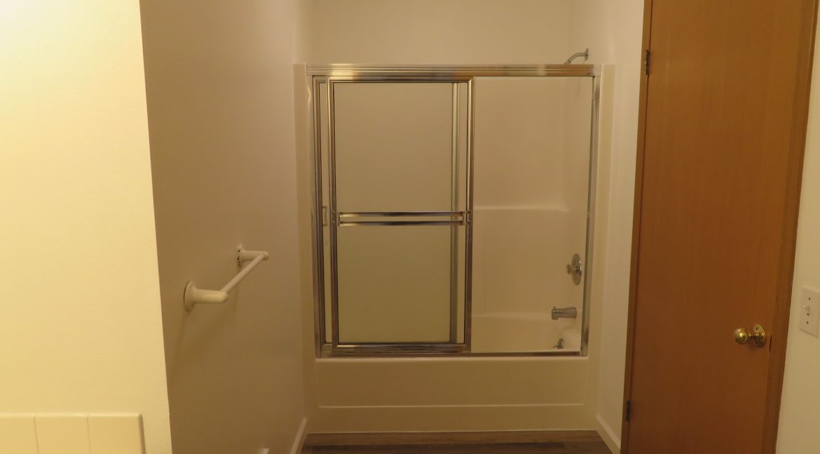 508wlauridsen2.bathb