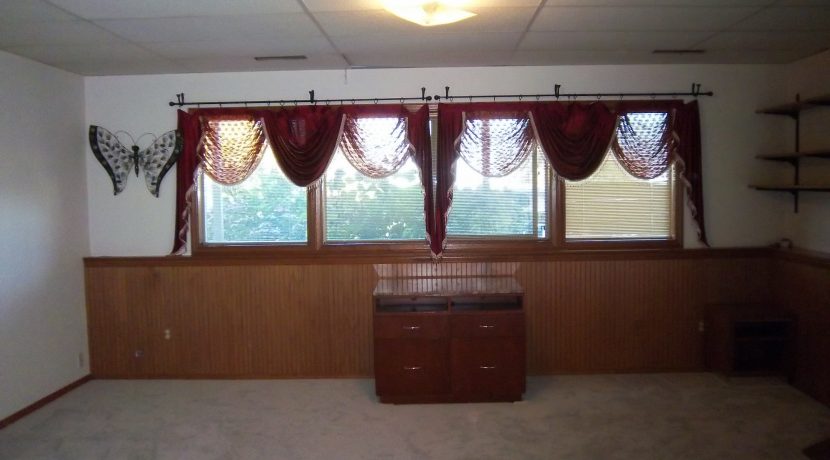 338&halfewhidby.livingroom