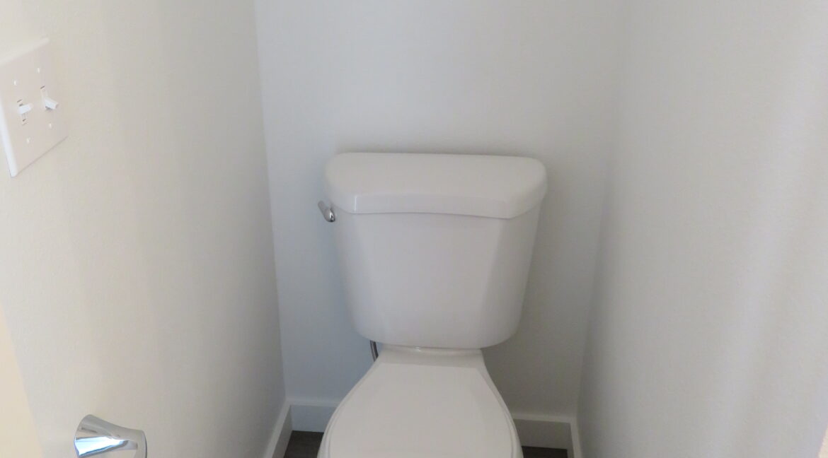 210 n eunice#12.bathe