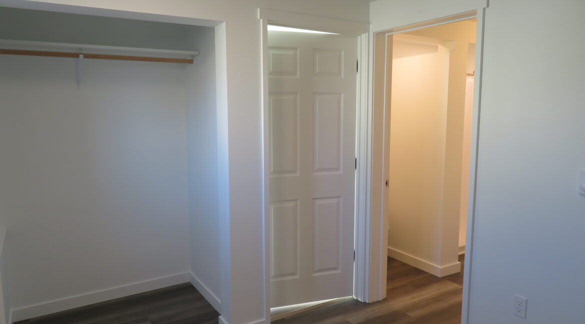 210 n eunice#12.bedroomh