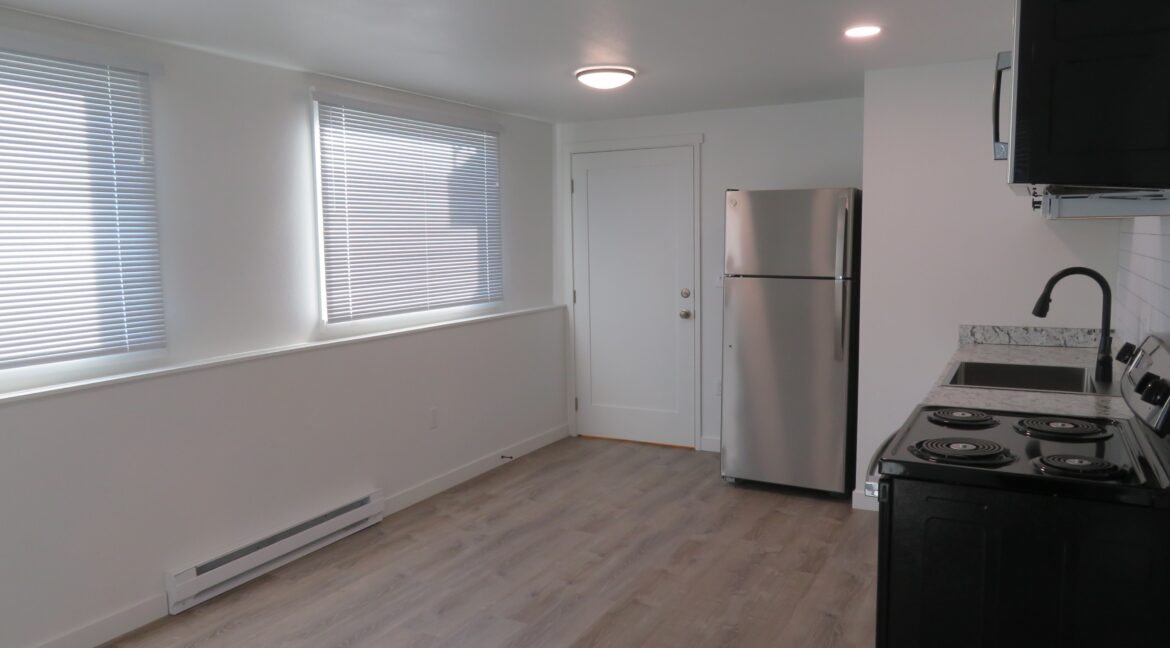 210 n eunice#12.dining-kitchena