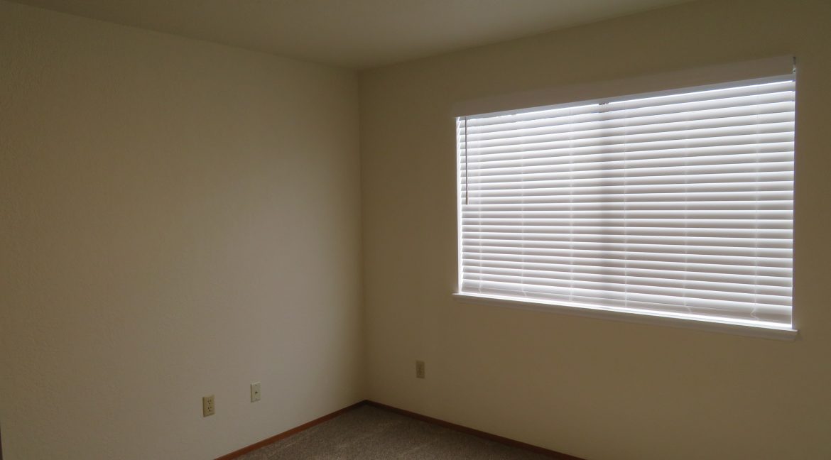 306efront7.2ndbedroomf