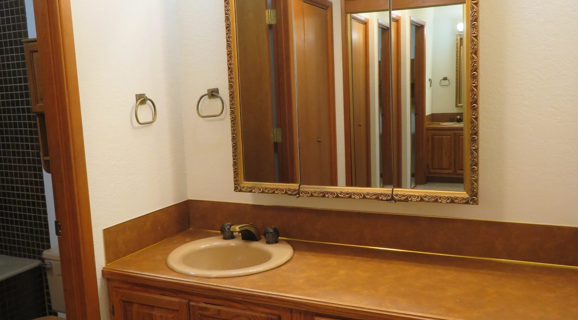 306efront7.primarybathb