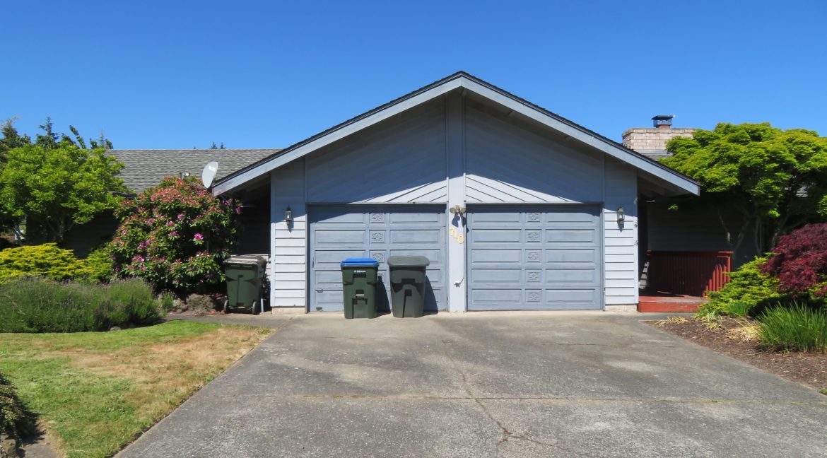710 elizabeth.frontb