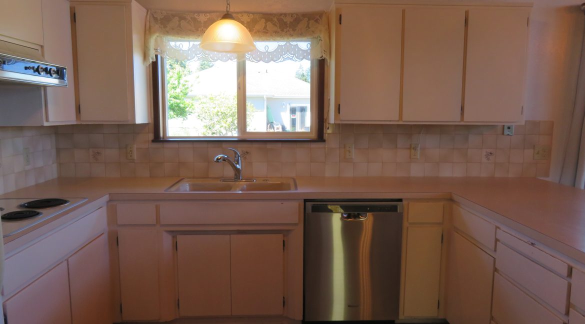 710 elizabeth.kitchene