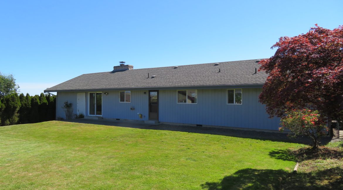 710 elizabeth.rear